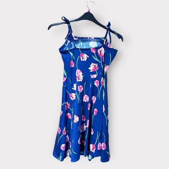 - Beautiful floral detail summer dress Dorothy Perkins new size 12 ladies - Picture 3 of 11